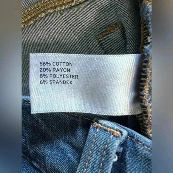 Duluth Trading Company Women’s Jean-Netics High Rise Slim Leg Jeans - Size 10S - Picture 8 of 9